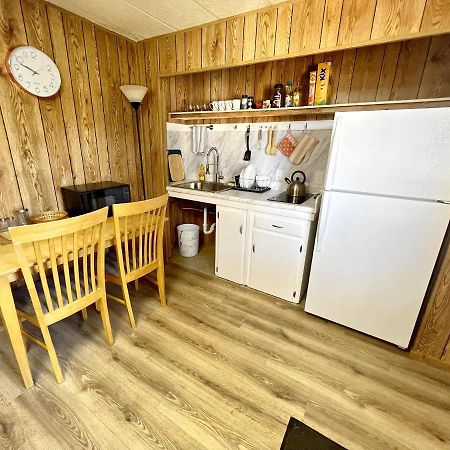 1 Bedroom Home Near Lassen Volcanic Park Paynes Creek المظهر الخارجي الصورة